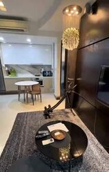 Emily Residence (D9), Apartment #568213571